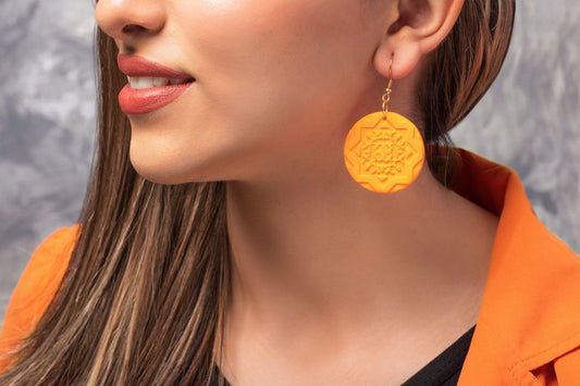 Boucles d'oreilles orange pendantes Cercle
