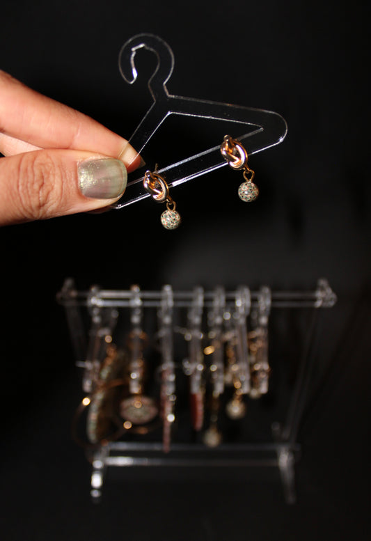 boucles d'oreilles fantaisies à motifs originales