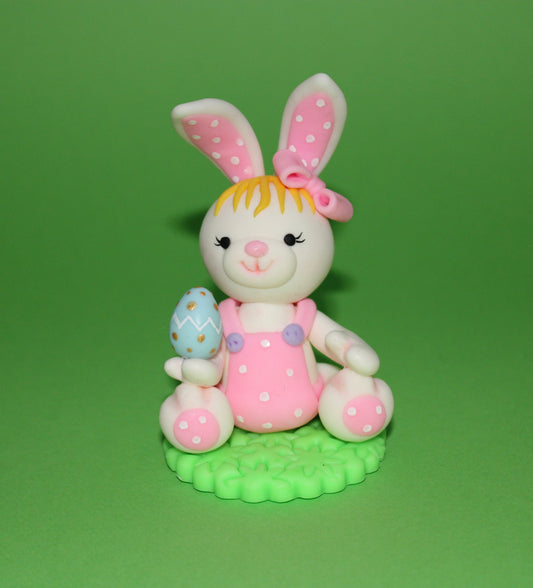 Figurines Lapines de Pâques Décoratives