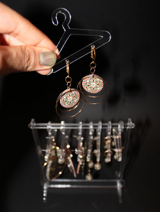 boucles d'oreilles créoles pendantes avec plusieurs anneaux